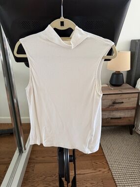 Club Monaco Sleeveless Mock Neck Women's Top in White